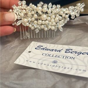Stunning - Bridal Comb for Bride - NWT and Box